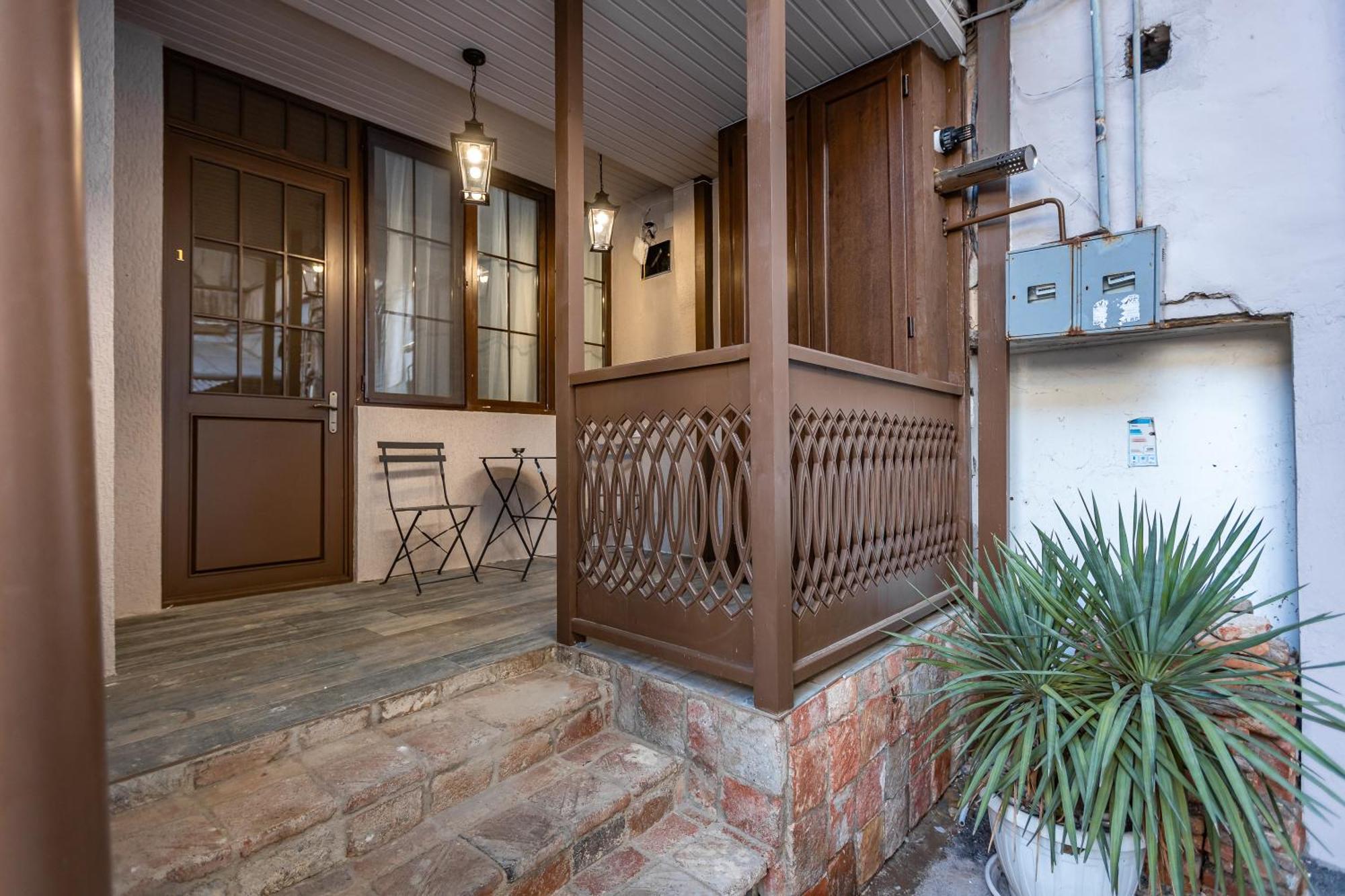 Cozy Baity Tbilisi Apartment Exterior foto